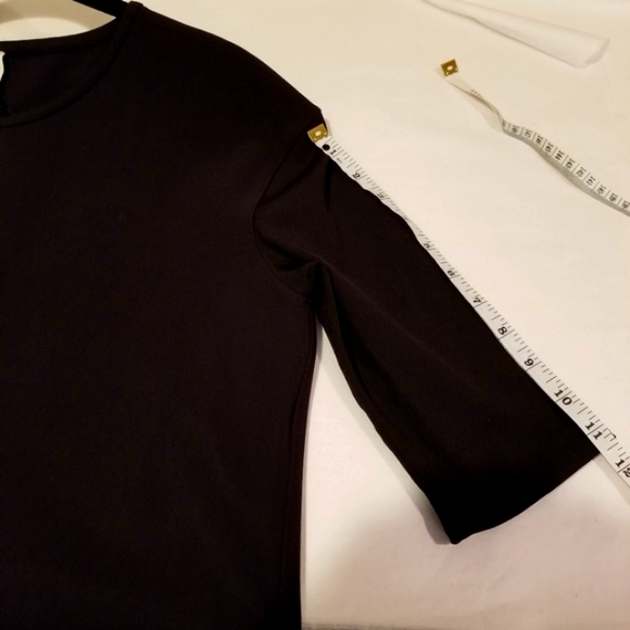 Lululemon Black Crop Three Quarter Ribbed Sleeve Drop Shoulder Top - Picture 8 of 10